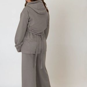 The D Taupe Set - Image 3