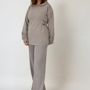 The D Taupe Set - Image 4